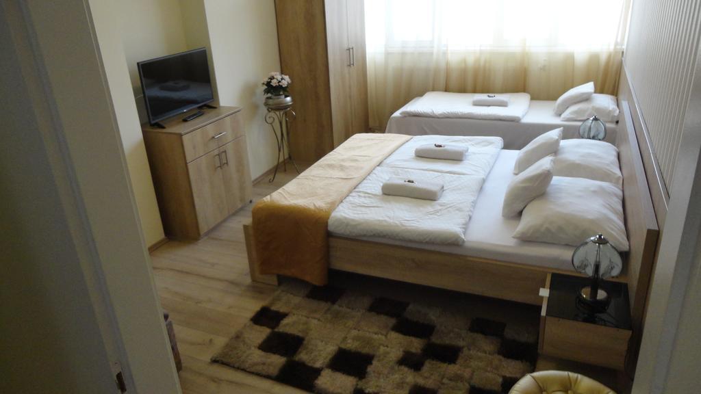 Hotel Centrum Szeged Extérieur photo